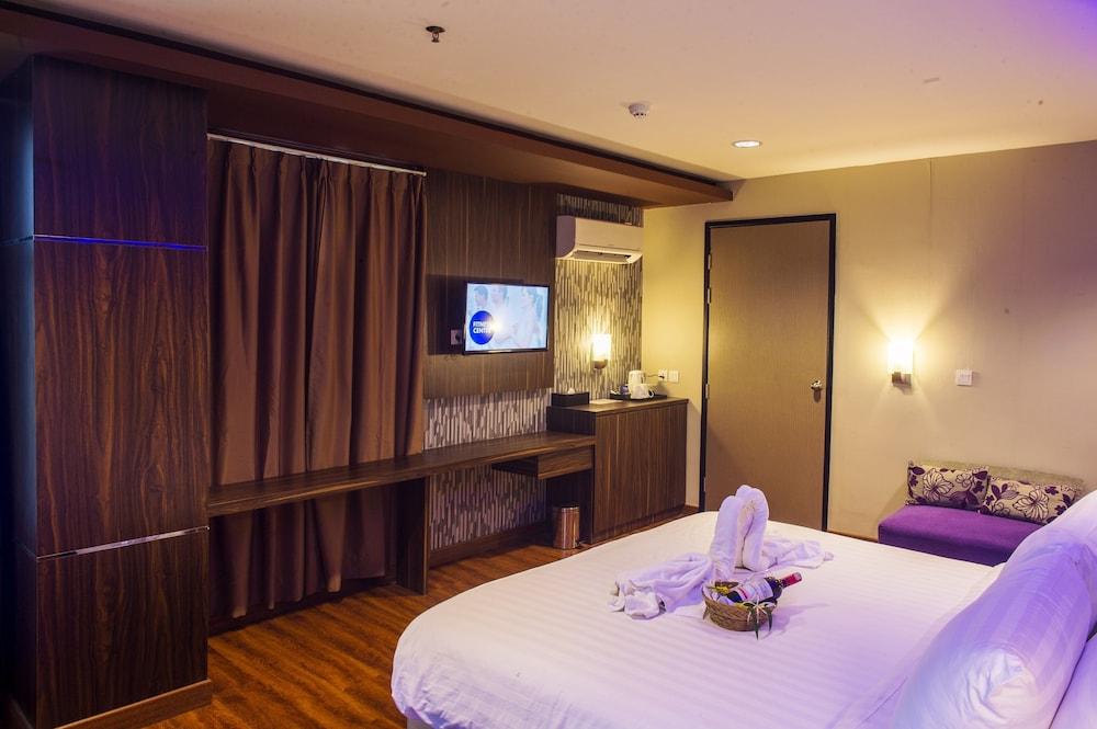 Aston Ketapang City Hotel Luaran gambar